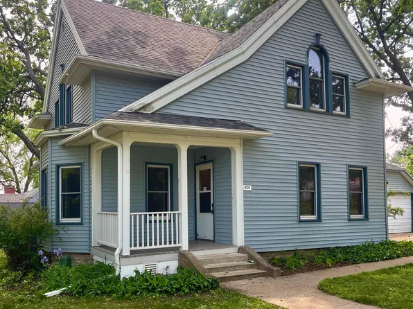 401 High St, Decorah, IA 52101