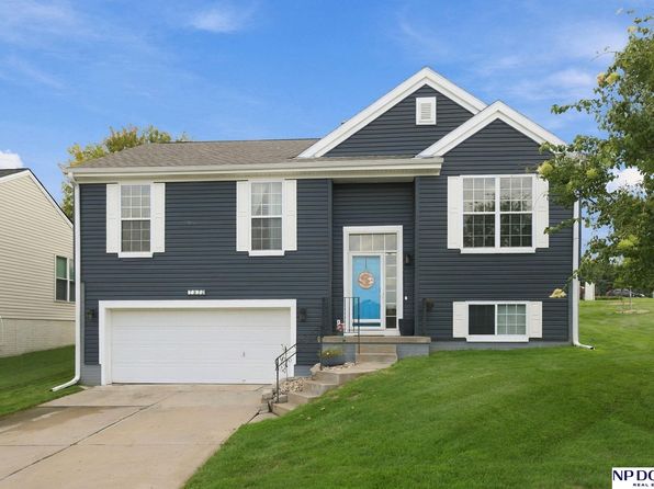 7972 N 155th St, Bennington, NE 68007
