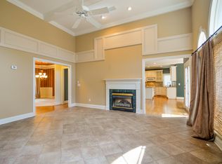 8172 Shannon Woods Ln, Matthews, NC 28104