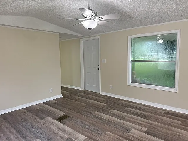 4660 Creek Meadow Trl — Photo 5