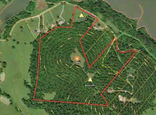 40 Mahan Ln, Elmwood, TN 38560