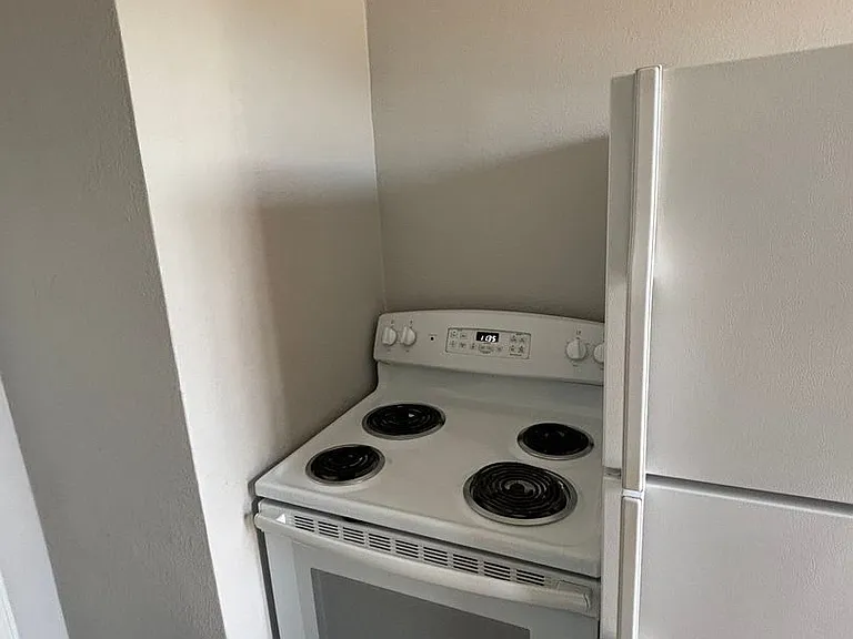 2238 E Taylor St — Photo 8