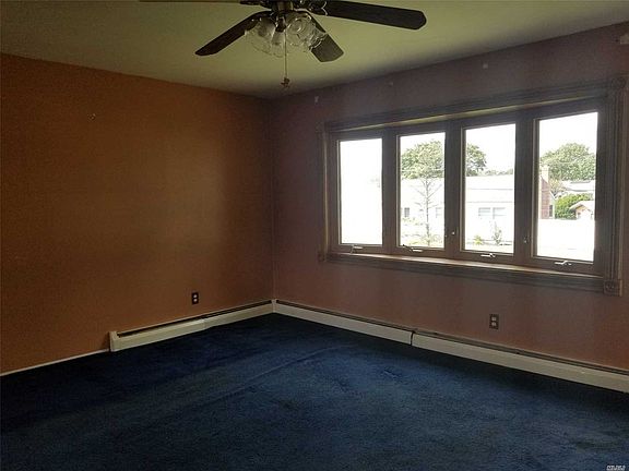 4th image of 230 Farmers Ave