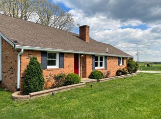 490 Wildlife Dr, Rustburg, VA 24588