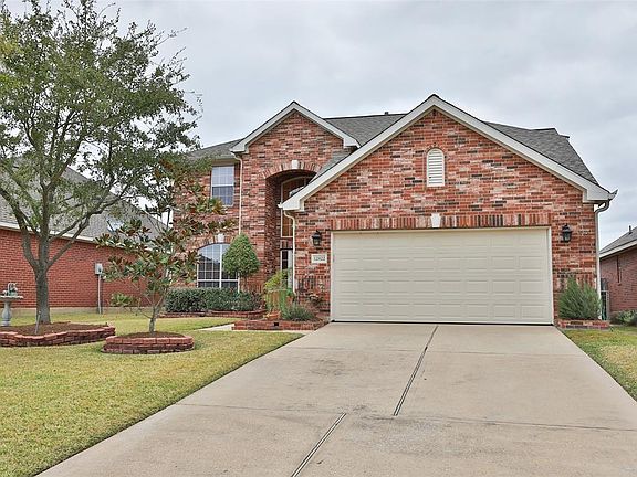 This stunning home is loaded with updates and upgrades, you will not be disappointed. Roof, A/C, water heater , garage door and opener to name a few.