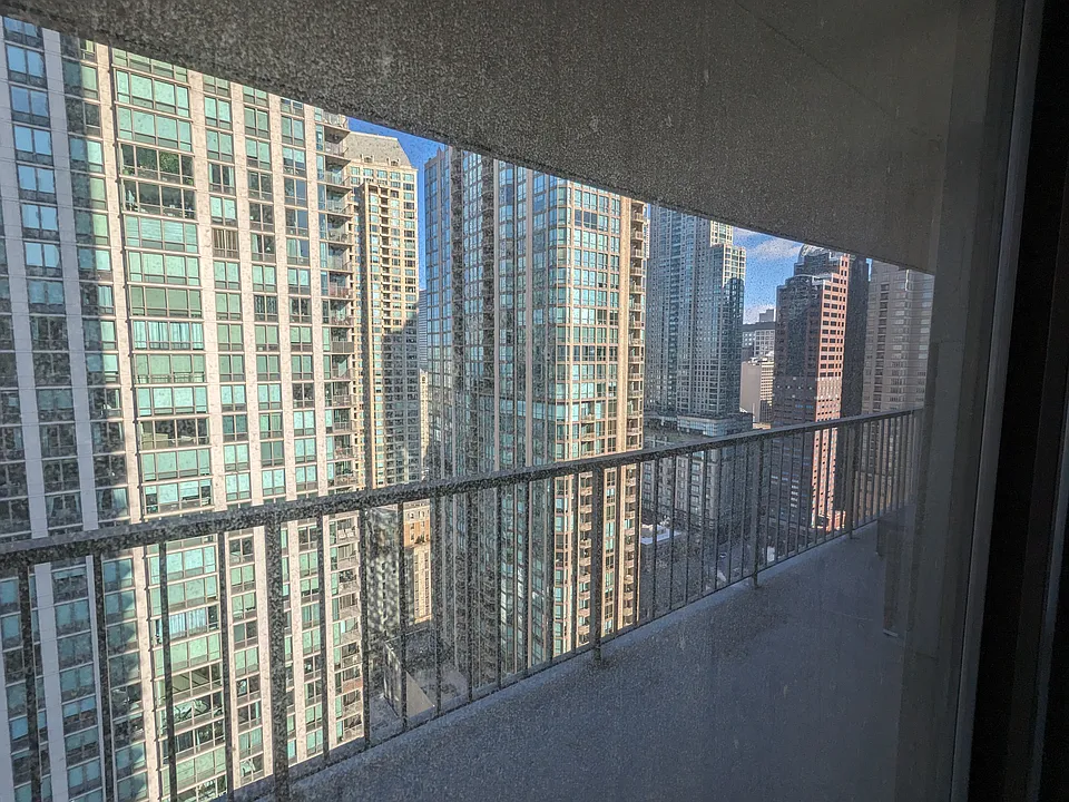 10 E Ontario St #3209