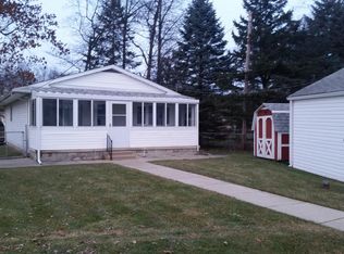 1595 S Hughes Rd, Brighton, MI 48114