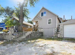 504 Blue Ridge Blvd, Kansas City, MO 64125