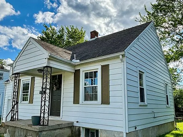 3021 Sutton Ave, Dayton, OH 45429