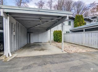 2304 S Pinebrook Ln #35, Des Moines, WA 98198