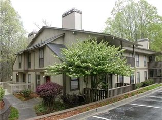 1301 Woodcliff Dr, Sandy Springs, GA 30350