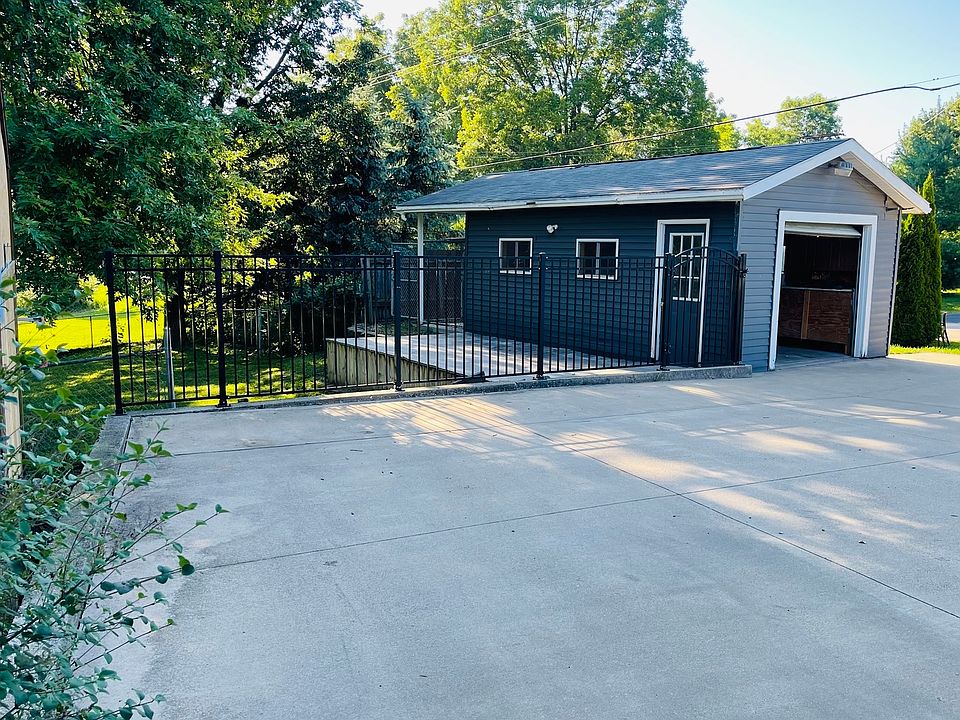 23663 Hazel Rd, Sterling, IL 61081 | MLS #12704184 | Zillow