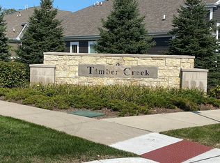 27W135 Timber Creek Dr, Winfield, IL 60190
