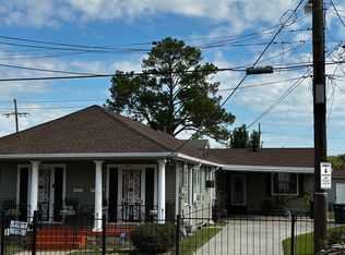 8931 Belfast St, New Orleans, LA 70118