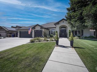 11807 New Hampshire Ave, Bakersfield, CA 93312