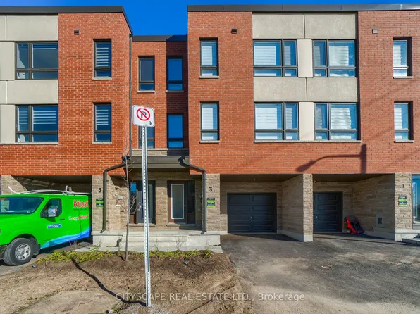 3 Woodstream Dr, Toronto, ON M9W 0G1
