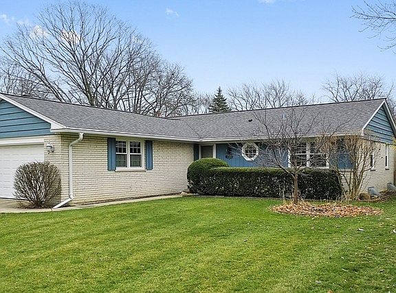 2nd image of 1757 E Wood Ln