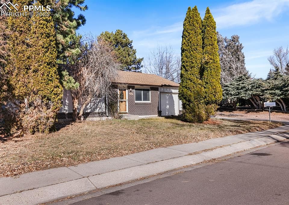 1st image of 4202 Goldenrod Dr