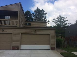 154 Kimrose Ln, Broadview Heights, OH 44147