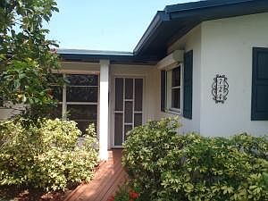 1st image of 724 Tradewind Dr