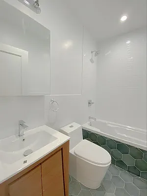 Rented by Massada Home Sales Inc | media 10