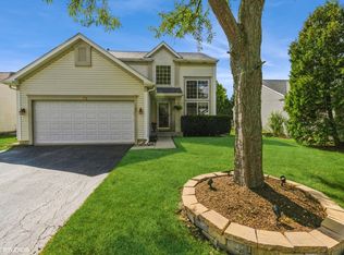 131 Crisfield Dr, Grayslake, IL 60030