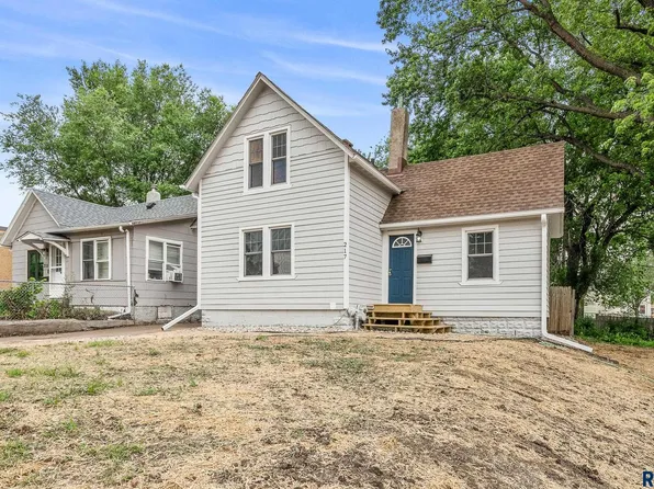 217 N West Ave, Sioux Falls, SD 57104