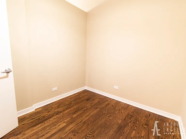 1069 W 14th Pl #301 — Photo 12