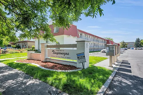 455 N 400 W Photo 1