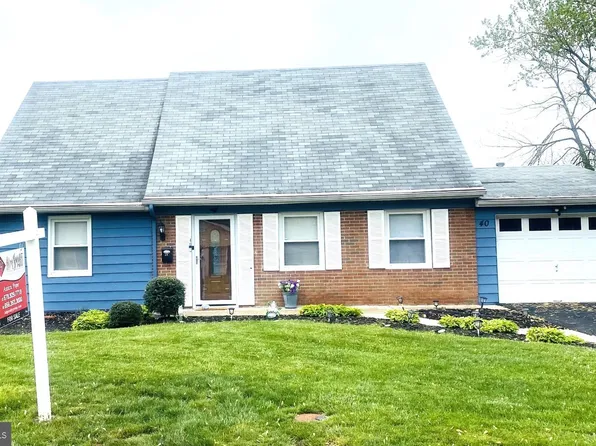 40 Hancock Ln, Willingboro, NJ 08046