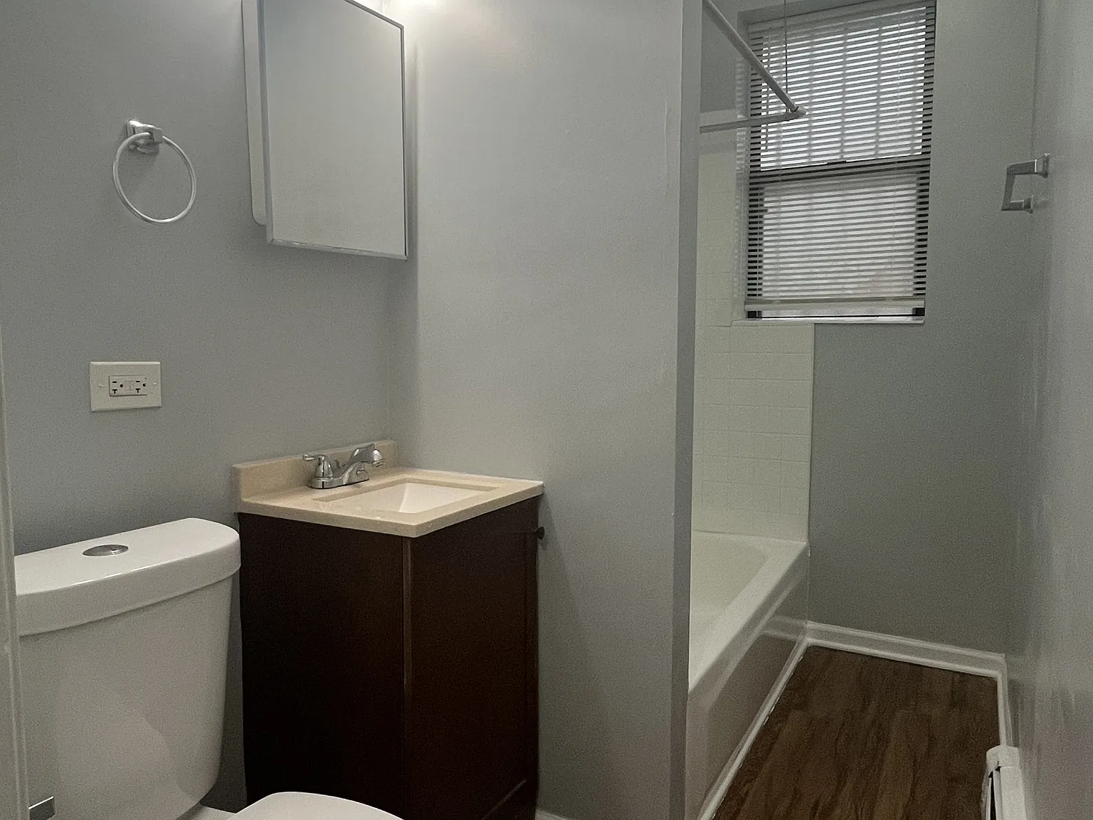 Jade Apartments - 9-305 — Photo 4