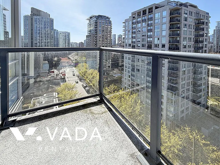 928 Beatty St #1810 — Photo 9