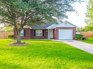 521 E Ohio Ave, Macclenny, FL 32063