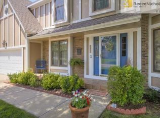 8000 W 153rd St, Overland Park, KS 66223