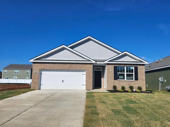5427 Rock Cairn Rd, Cookeville, TN 38506