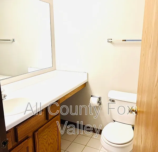 1408 W Crane St #6 — Photo 14