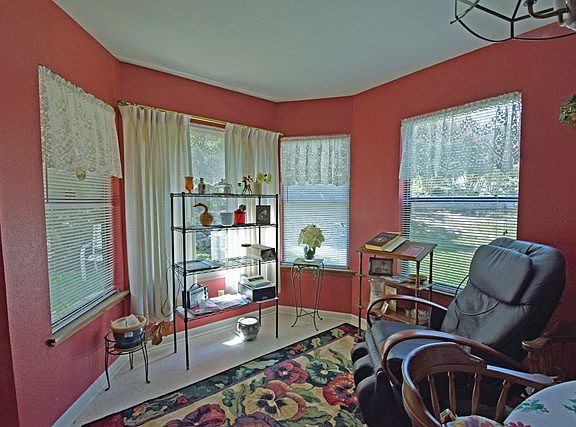 5th image of 109 Lonesome Dove Ln