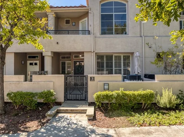 3 Softwind, Aliso Viejo, CA 92656