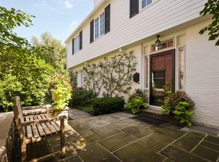 2011 Beechwood Ave, Wilmette, IL