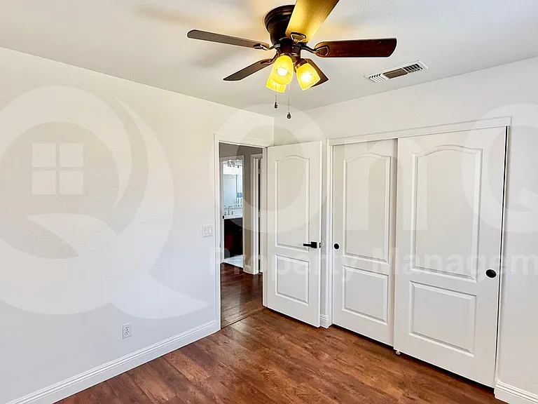 5124 W Geronimo St — Photo 13