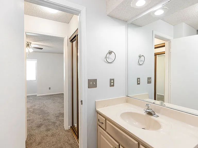 5870 Park St #9 — Photo 17