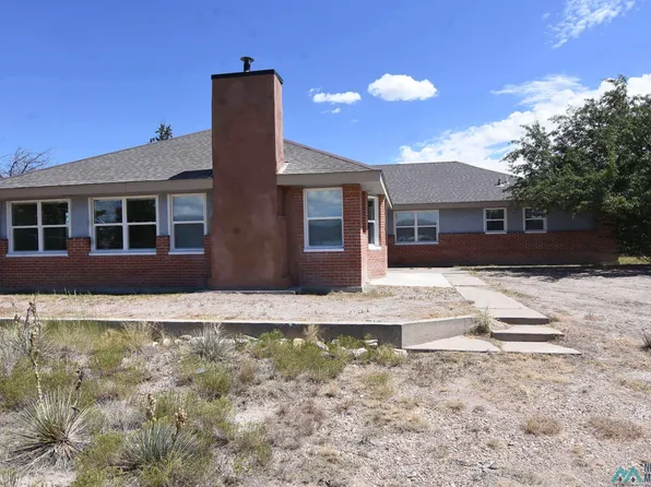 740 Dora Celeste St, Las Vegas, NM 87701