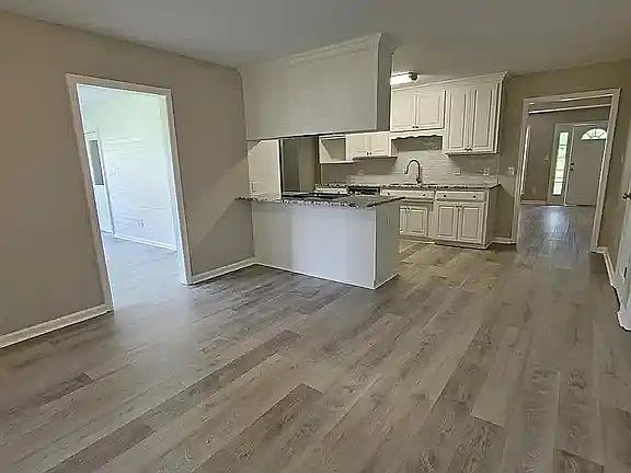 Dining Rm
