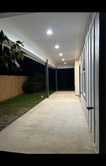 305 Kelly Ln — Photo 7