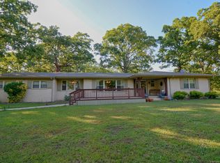 228 Blue Gill Ln, Gore, OK 74435