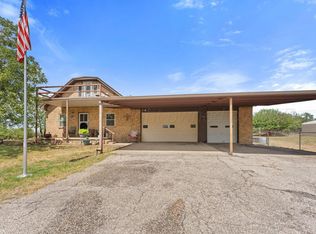 222 Sunfish Ave, Howardwick, TX 79226
