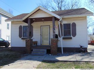 926 Henrietta St, Springfield, IL 62704