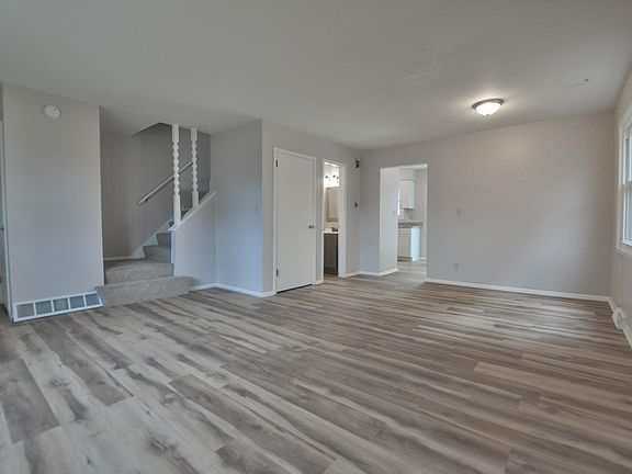 4th image of 5040 N 106th St #5040