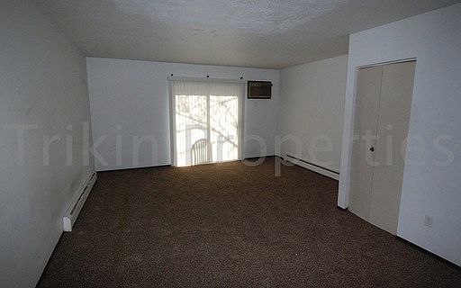 3rd image of 637 13th St S APT 25