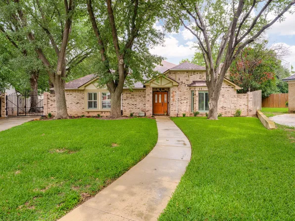 709 Chaffee Ct, Arlington, TX 76006